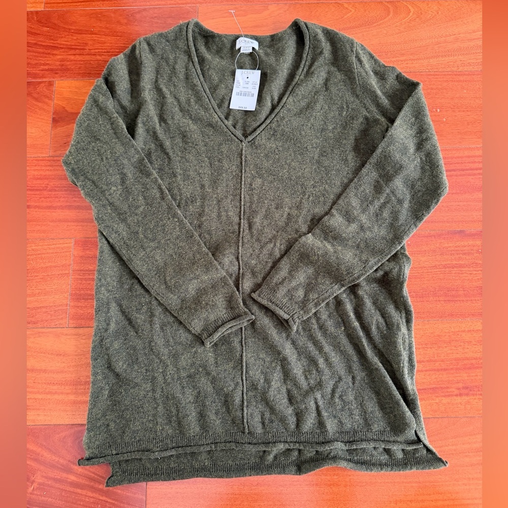 Women J.Crew factory olive green rolled V-neck cotton wool sweater XXS top